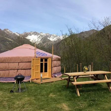 Yourtes Mongoles Gavarnie Luxury tent Gedre
