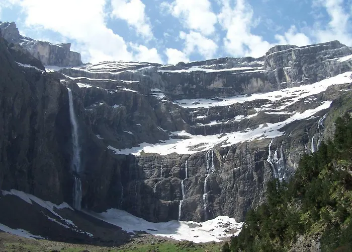 Yourtes Mongoles Gavarnie 豪华帐篷 *